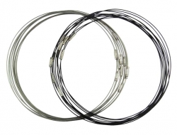 Spang metaal en zwart