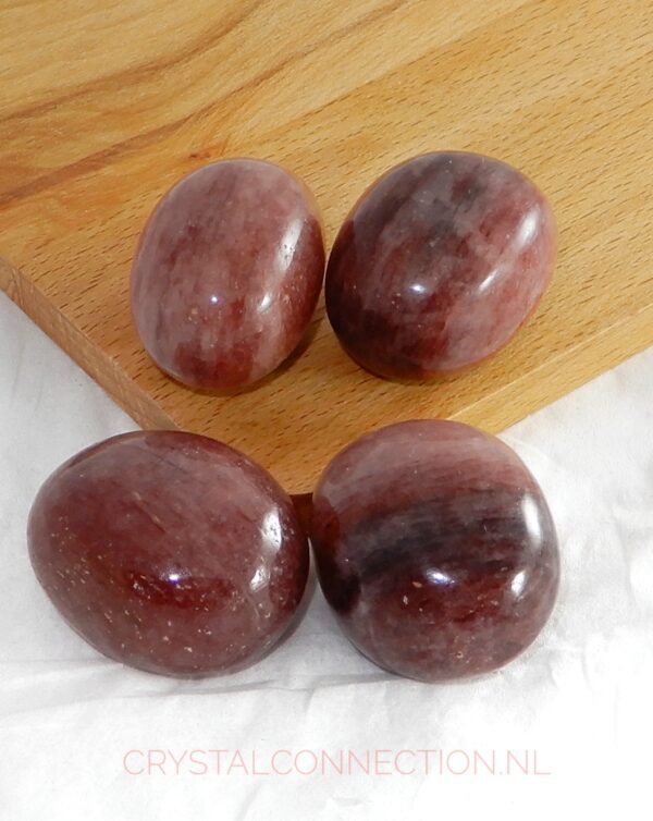 aardbeienkwarts-trommelsteen-groot Aardbeienkwarts trommelsteen