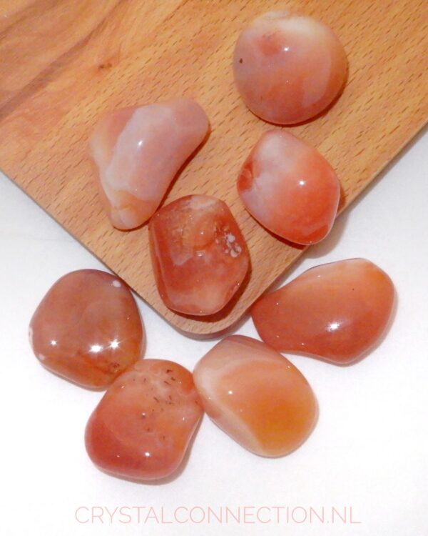 Abrikoosagaat trommelsteen