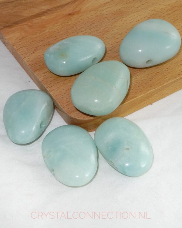 Amazoniet doorboorde hanger