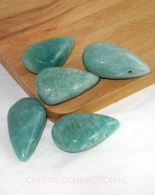 Amazoniet doorboorde hanger