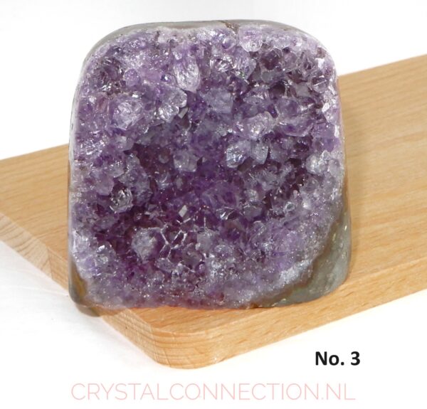 amethist-geode-aangeslepen-no3 Amethist geode aangeslepen
