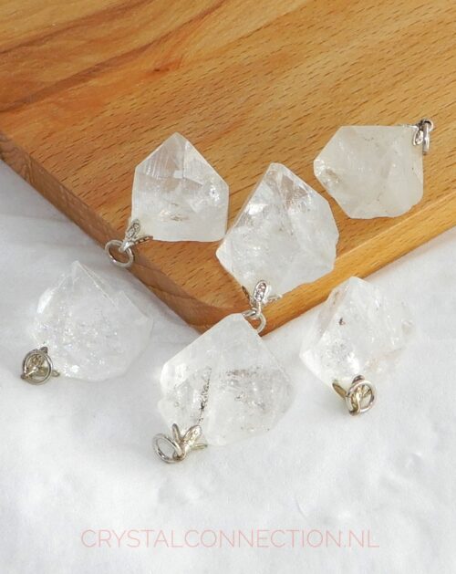 apophylliet-hanger-ruw Apophylliet hanger