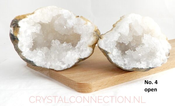 Bergkristal geode gekraakt Marokko