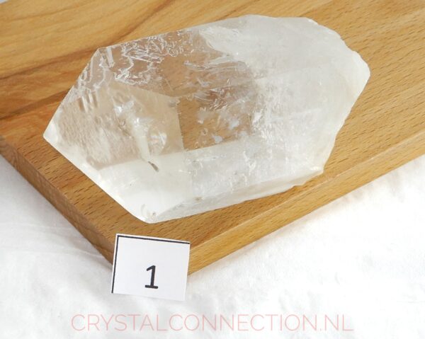 bergkristal-ruw-no1 Amethist ruw