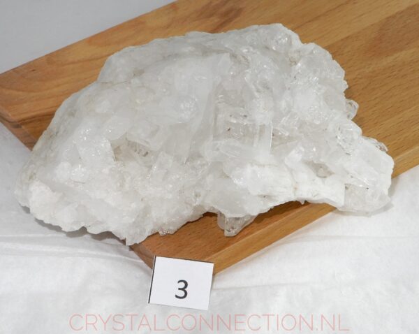 bergkristal-ruw-no3 Amethist ruw