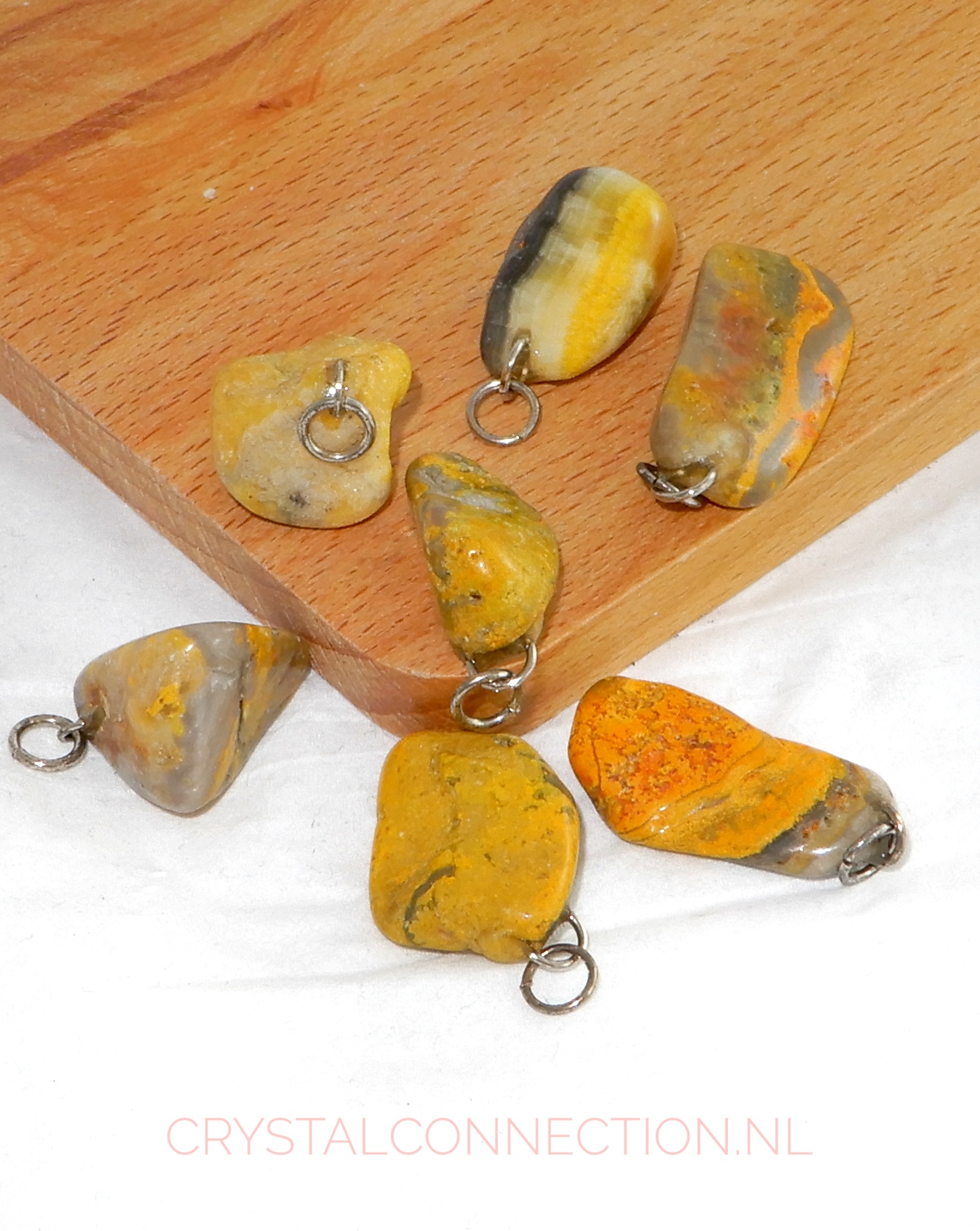 Bumblebee jaspis hanger