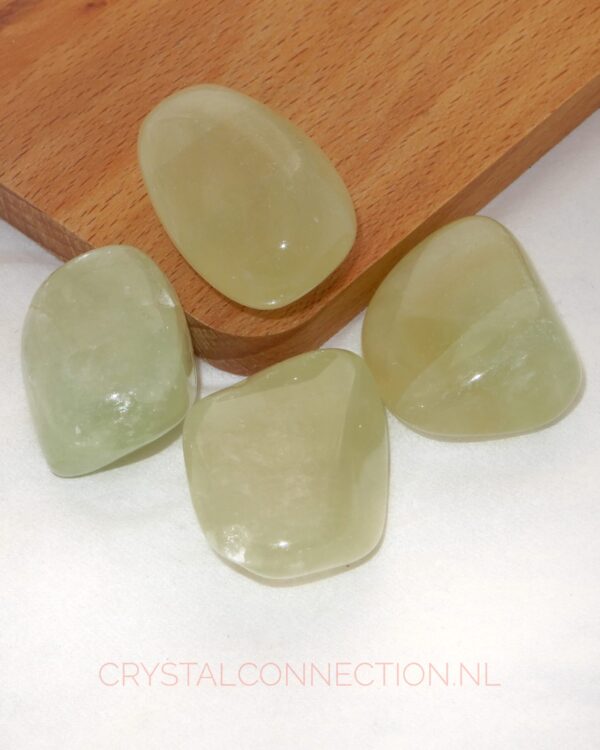 Calciet oranje schijfsteen