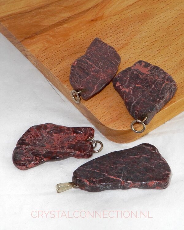 cinnaber-hanger-groot Cinnaber hanger