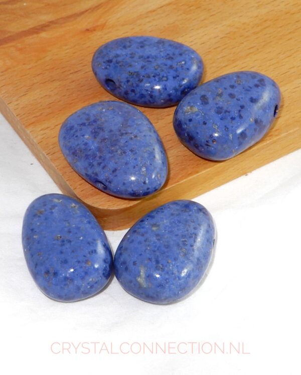 Dumortieriet doorboorde hanger