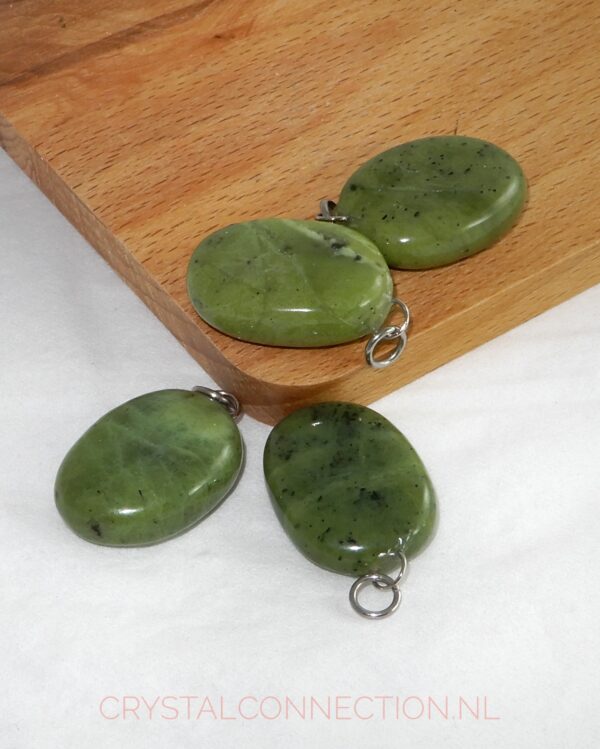 jade-hanger-plat Jade hanger