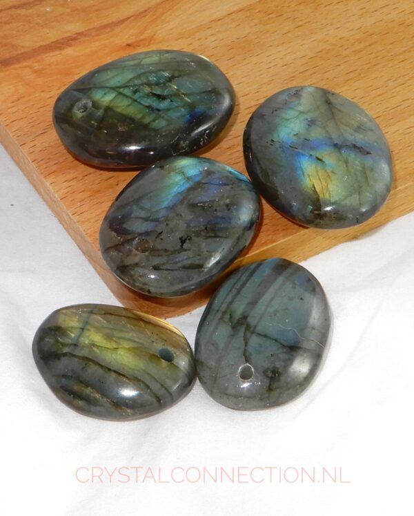 Labradoriet doorboorde hanger