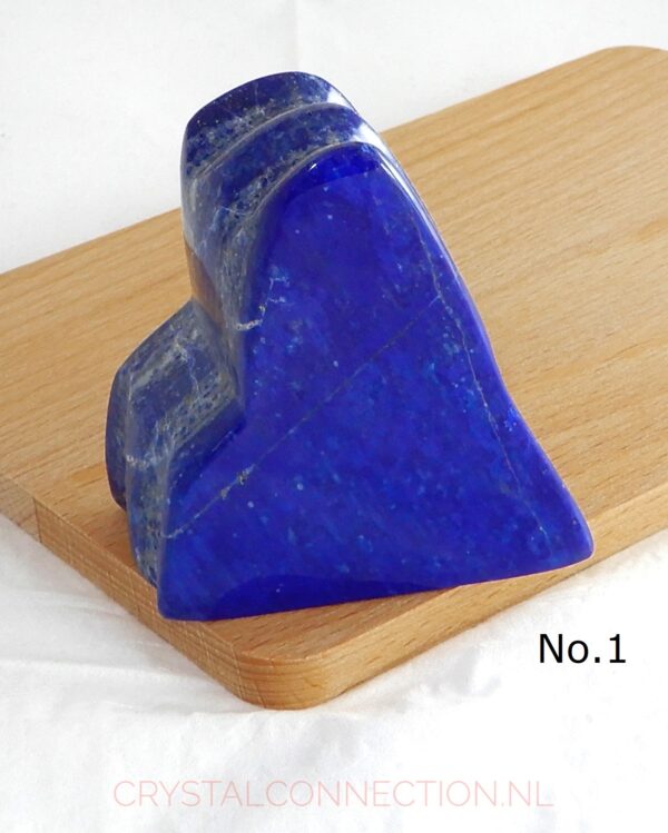 Lapis lazuli geslepen vorm