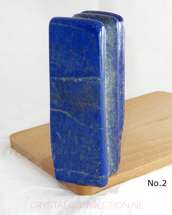 Lapis lazuli geslepen vorm