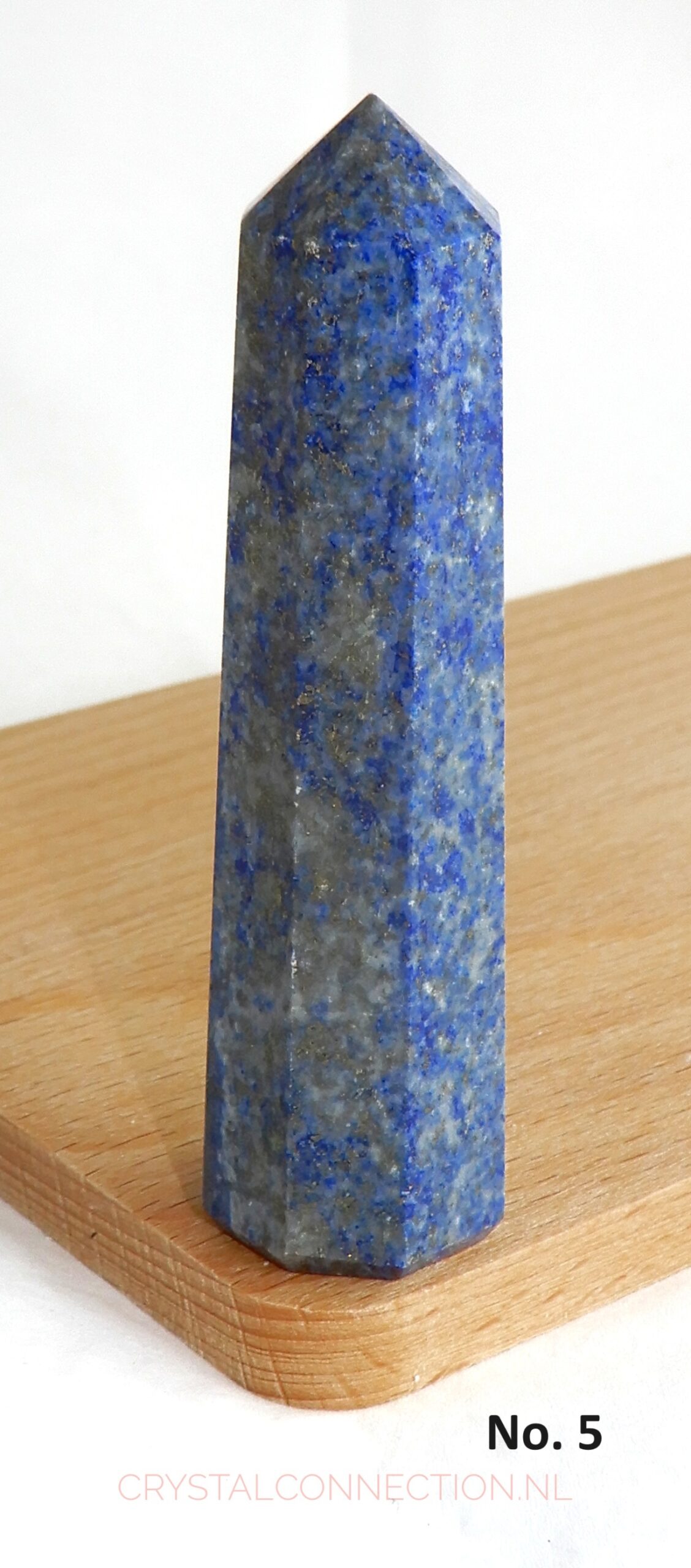 Lapis lazuli obelisk met calciet