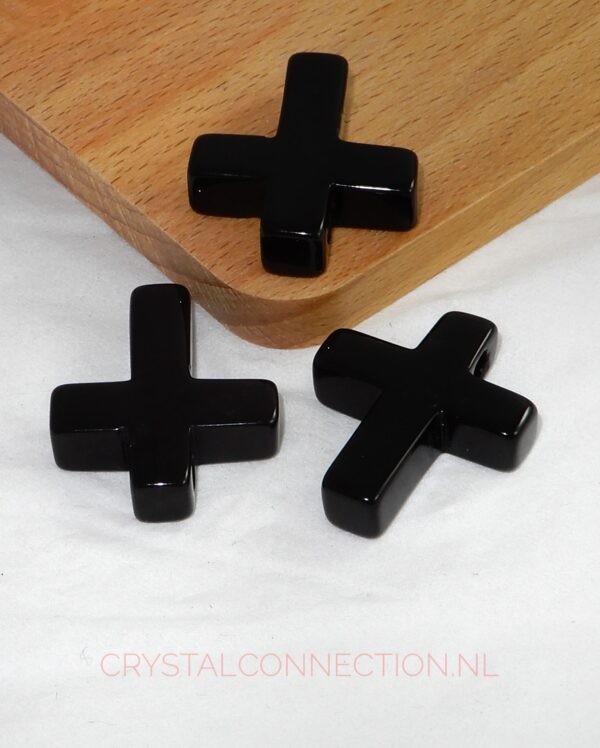 onyx-kruishanger-doorboord Kruis hanger doorboord