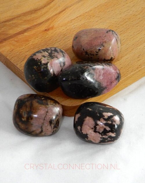 Rhodoniet trommelsteen