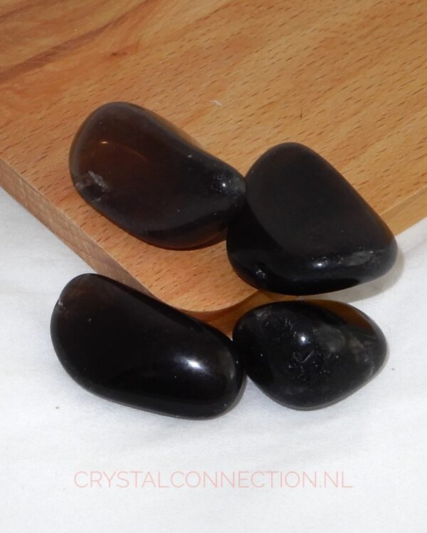 Rookkwarts trommelsteen