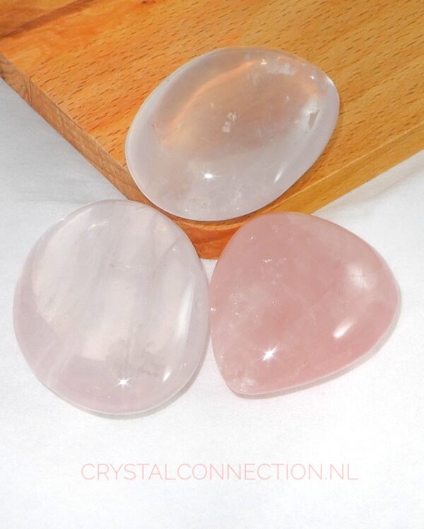 Rozekwarts schijfsteen