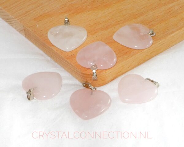 Rozekwarts hanger hartje
