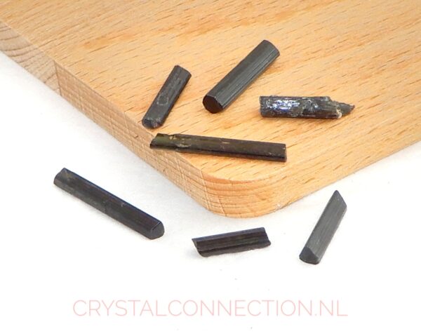 Toermalijn groen staafje