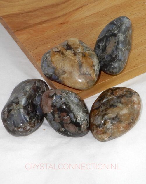 vulkaniet-trommelsteen-klein Vulkaniet trommelsteen