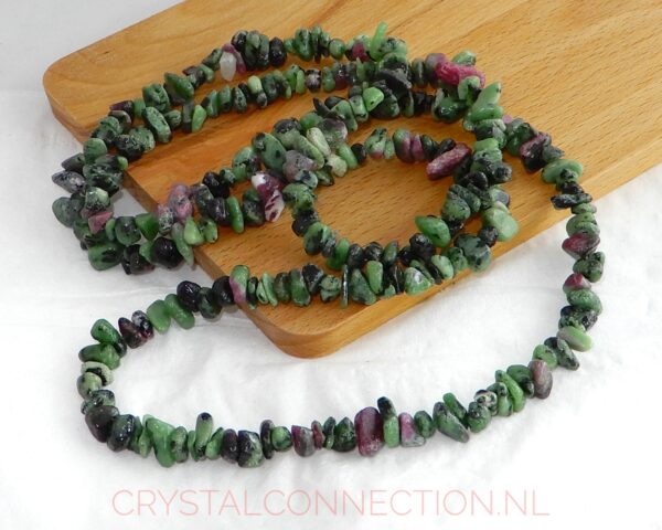 zoisiet-robijn-ketting-split Zoïsiet-robijn armband