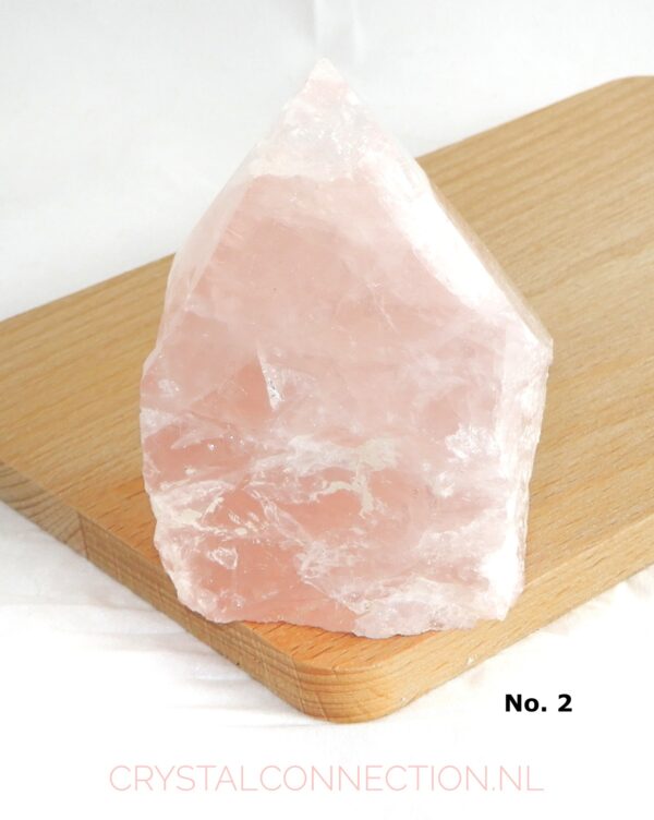 rozekwarts-geslepen-staand-no2 Rozekwarts punt geslepen staand